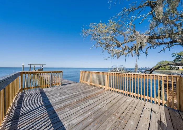 Bay Leave Holiday home *